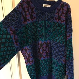Vintage blue patterned sweater